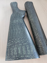 Lade das Bild in den Galerie-Viewer, HPA-068 Wassertransferdruck Folie Krokodilhaut in Schwarz und Grün 50 cm