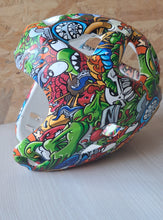 Lade das Bild in den Galerie-Viewer, HOT-045 casco artes marciales hidroimpresión monstruos