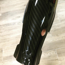 Carregar imagem no visualizador da galeria, PROTESIS EN HIDROIMPRESION FIBRA DE CARBONO HFC 010