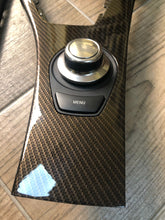 Cargar imagen en el visor de la galería, HFC-098 Lámina hidroimpresión moldura bmw efecto fibra de carbono GOLD