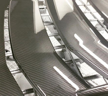 Cargar imagen en el visor de la galería, HFC-122 Lámina Hidroimpresión Fibra de Carbono