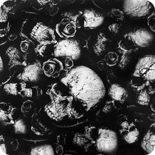Lade das Bild in den Galerie-Viewer, HLC-081 Lámina hidroimpresión llamas y calaveras