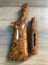 Charger l'image dans la galerie, HMR-155 hidroimpresión culata y guardamanos con film efecto madera de raíz