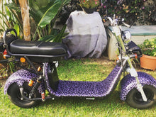 Load image into Gallery viewer, HOT-047 Moto City coco hidroimpresión con film rayos