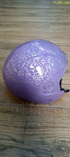 Load image into Gallery viewer, HOT-153 Casco hidroimpresión arabescos plata