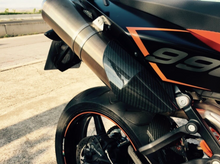 Cargar imagen en el visor de la galería, MOTO EN FIBRA DE CARBONO 2HIDROIMPRESION HFC 003